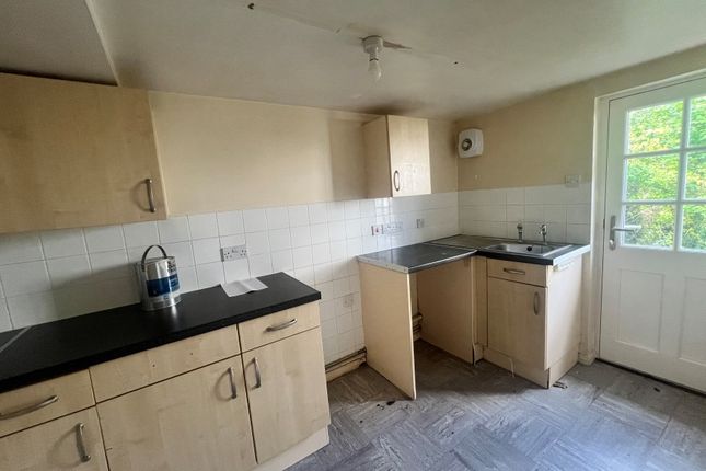 Flat A, Brook House, Fore Street, Kingsbridge photo 4