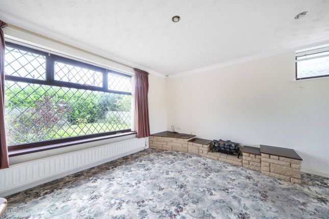 113, Branch Road, Blackburn photo 3
