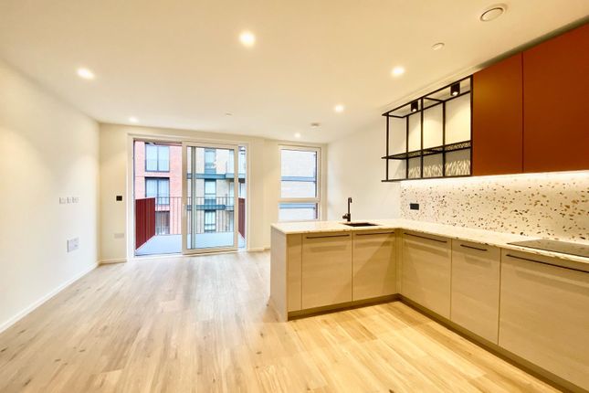 Flat for sale in Calico House, Poplar Riverside, Leven Road