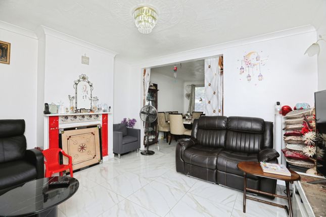 156, Shakespeare Road, Kent photo 3