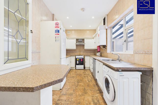 15, Widdrington Road, Coventry photo 2