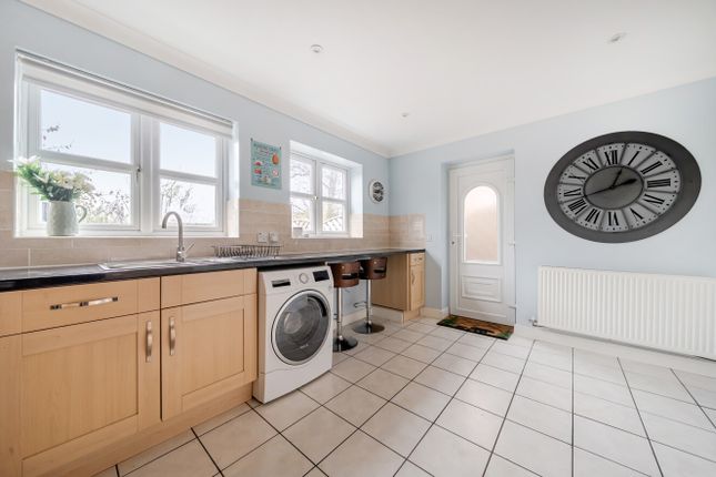5 Claremont Court, Hereford photo 4