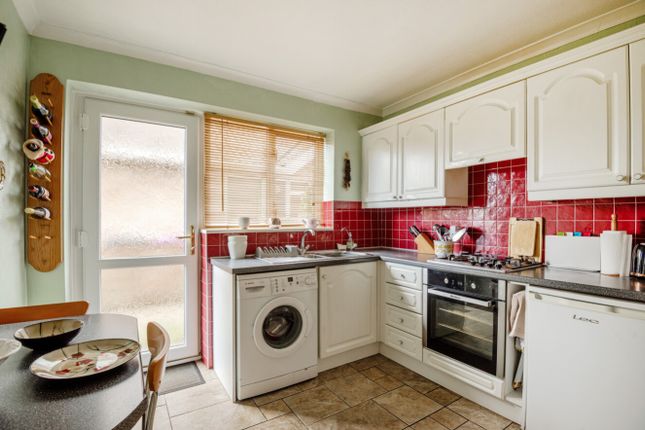 7, The Crescent, Lincoln photo 3