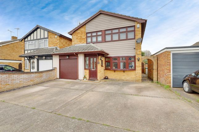 Link-detached house for sale in Borrowdale Close, Benfleet