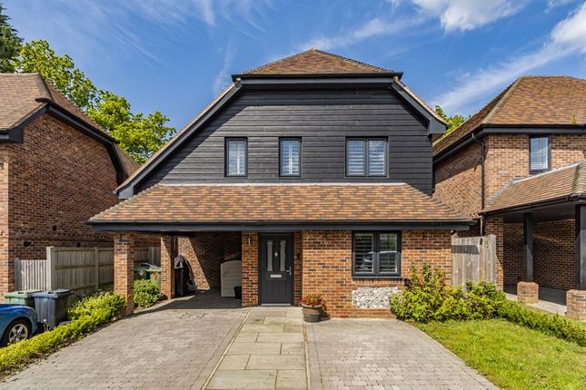 Thumbnail Detached house for sale in Hunterswood, Liphook
