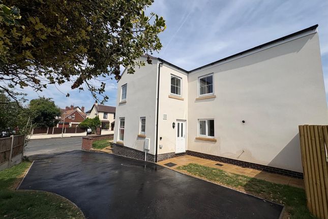 71, Dartmouth Road, Cannock photo 2