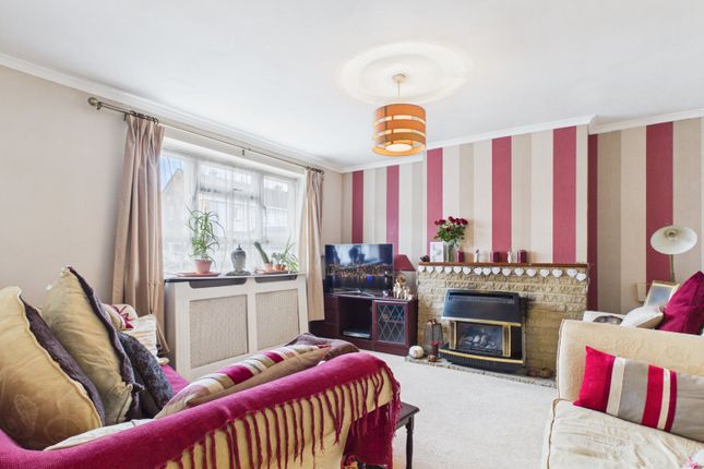 Sylvester Road, Maidenhead photo 3