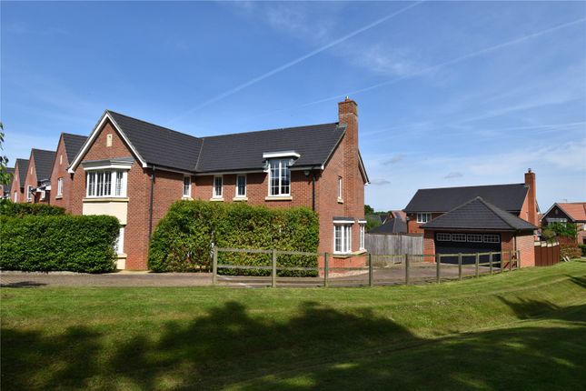5 bed detached house to rent in Hatts Close, Hartley Wintney RG27