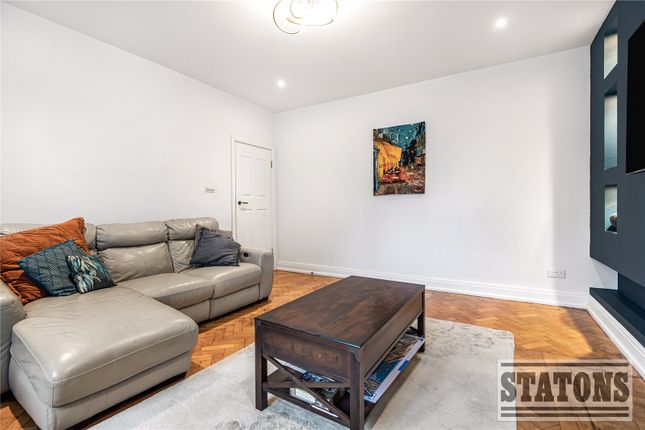 1528, High Road, London photo 4