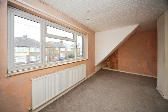 Shakespeare Road, Luton photo 4