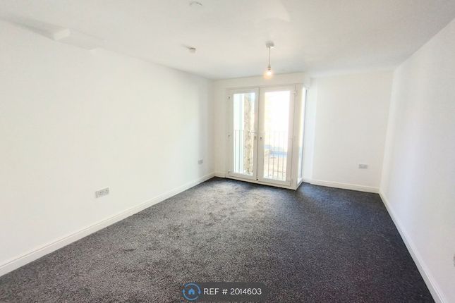 Flat to rent in Cromwell Building, Lancaster