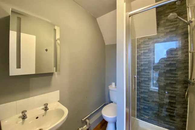 Flat 6, 1 York Road, Great Yarmouth photo 5