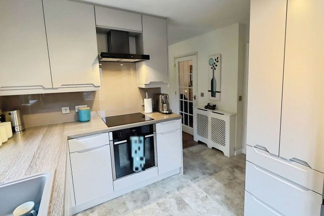 3, Chatsworth Way, Heanor photo 2