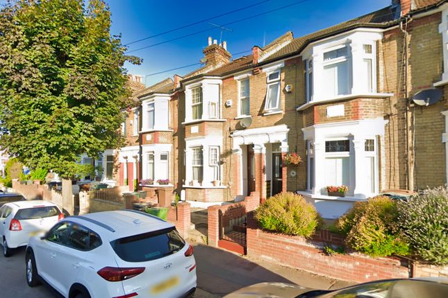 Thumbnail Terraced house to rent in Selwyn Avenue, Highams Park, Chingford, London