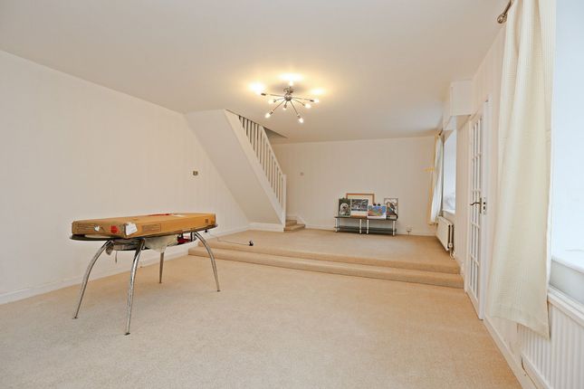43 Pantygraigwen Road, Pontypridd photo 4