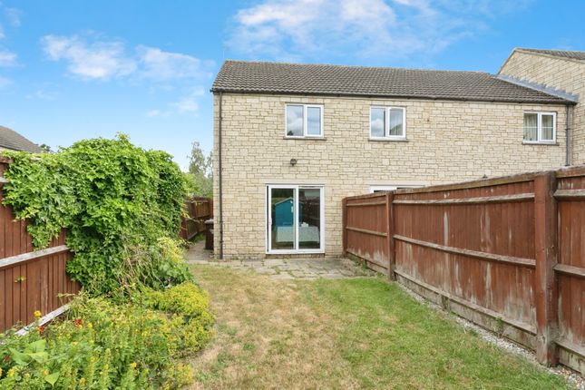 64, Avocet Way, Bicester photo 4