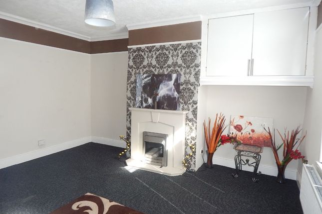Terraced house to rent in Bromley Street, Batley