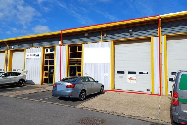 Light industrial to let in Unit E, Welland Court, Riverside, Market Harborough, Leicestershire