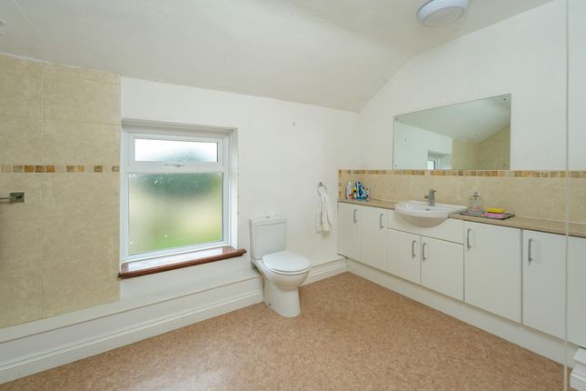 2 Croft Place, Alnwick photo 4
