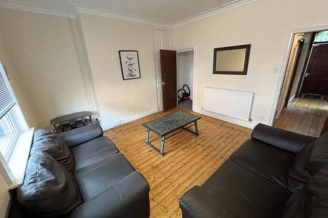 34, Langdale Terrace, West Yorkshire photo 2