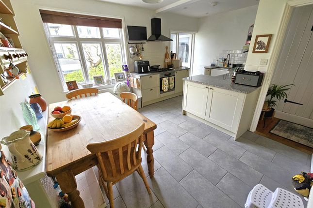 55, Bannawell Street, Tavistock photo 4