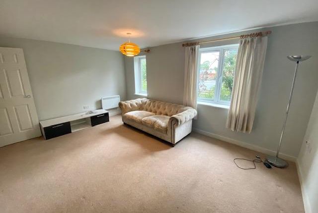 76 Park View, Grenfell Road, MAIDENHEAD photo 3
