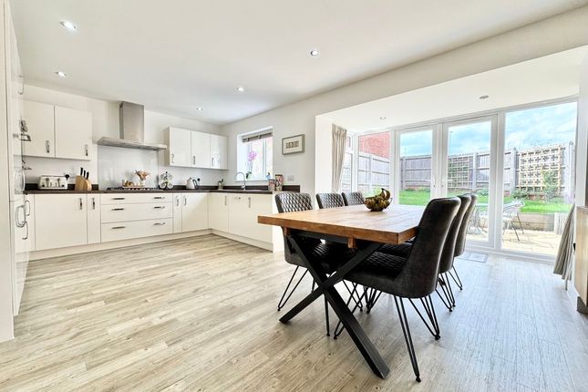 3, Foxglove Drive, Loughborough photo 2