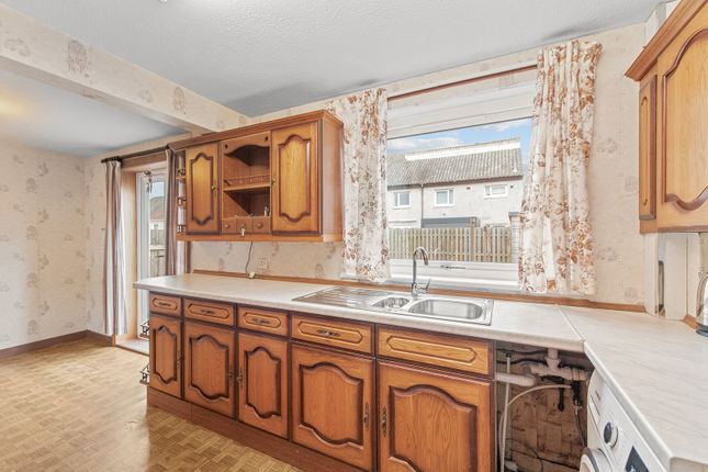 28, Lochbrae, Alloa photo 4