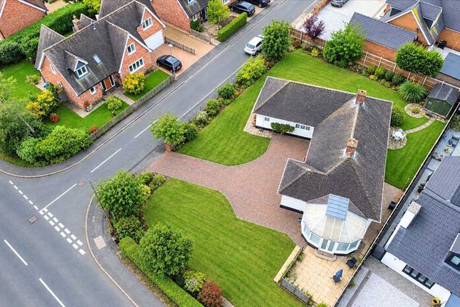 2, Green Close, Nottingham photo 2