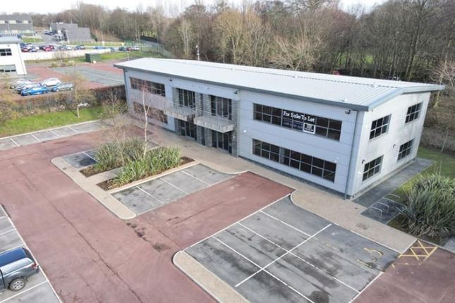 Thumbnail Office to let in Tiger Court, Kings Business Park, Knowsley