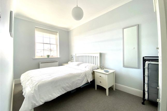 12, Brigstocke Terrace, Isle of Wight photo 4