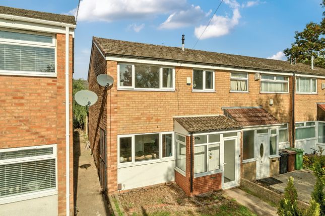 9, Kew Close, Birmingham photo 2