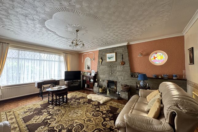 26, Bryncwar Road, Llanelli photo 3