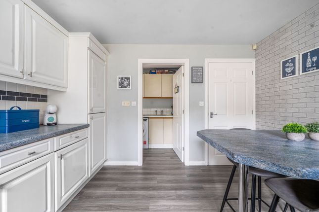 1 Haines Avenue, Pershore photo 4