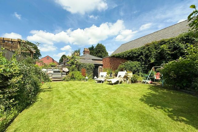 5 Gateacre Brow, Liverpool photo 3