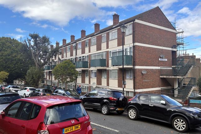 Flat 9 Jerningham Court, Ommaney Road, London, SE14 5NU photo 3