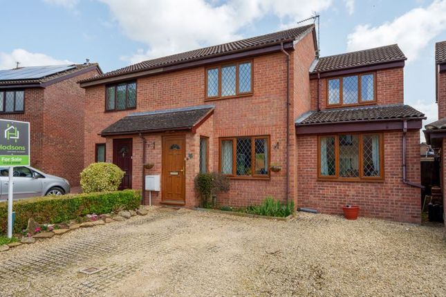 Thumbnail Semi-detached house for sale in Gall Close, Abingdon