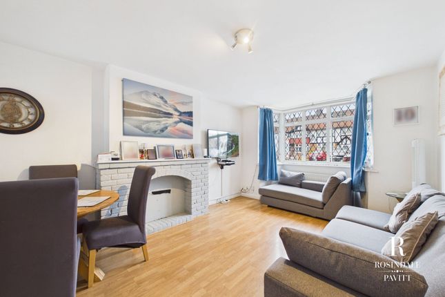 20 Culvers Avenue, Carshalton photo 4