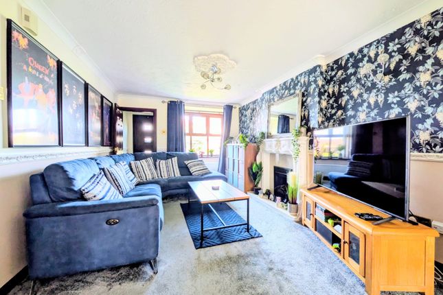 12, St. Bedes Avenue, Stockton-on-Tees photo 2