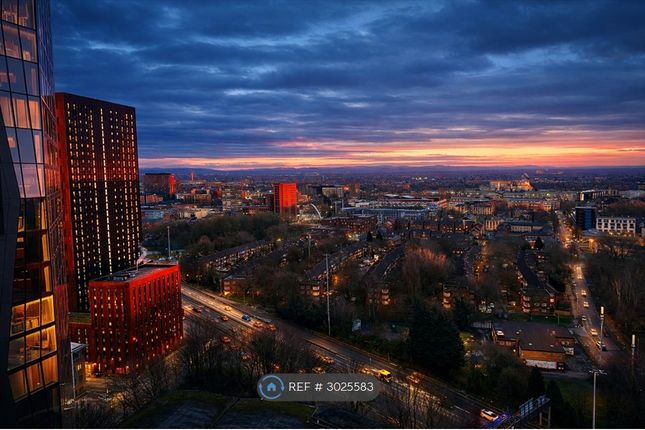 Deansgate, Manchester photo 3