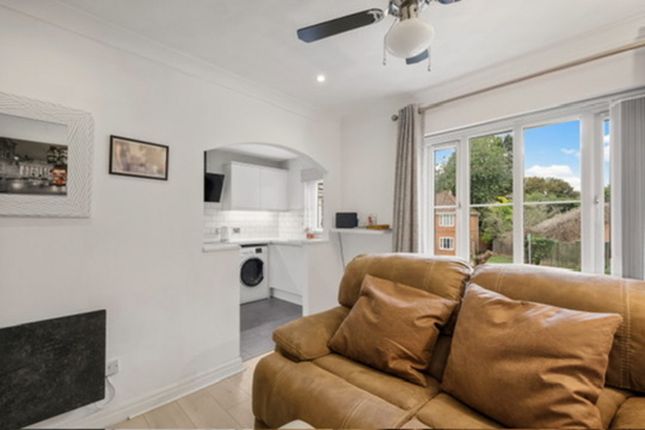 45, Bewick Court, Halstead photo 4