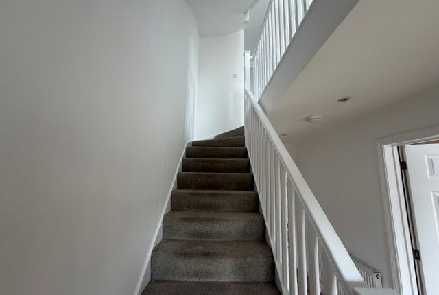 6, Fuchsia Row , Ipswich photo 2