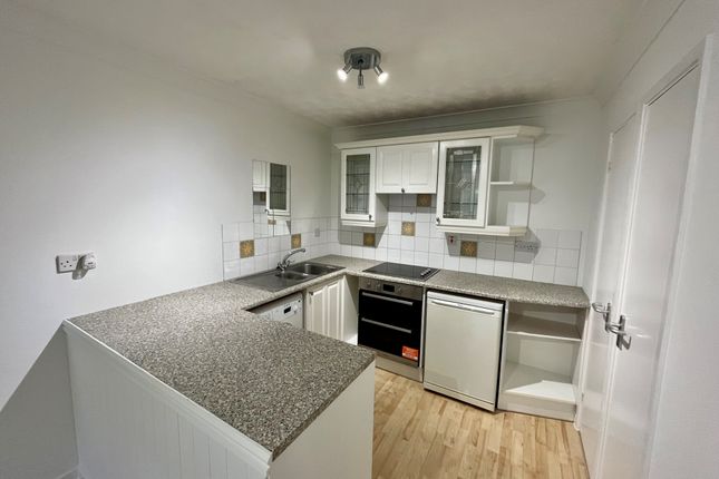 13, Gorse Close, BRANDON photo 3