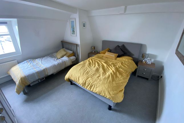 Flat 7, Margate photo 3