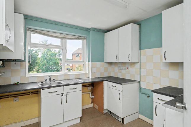 Flat 24, Hunters Hill, Reading photo 3