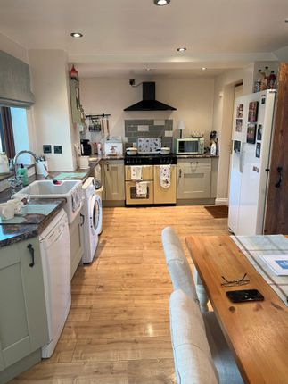 Semi-detached house to rent in Oakhill Close, Tean