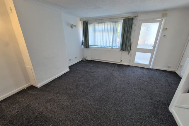 25, Townsend Close, Leicester photo 2