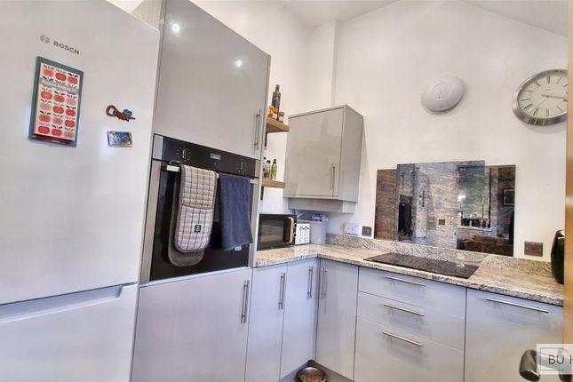Flat for sale in Loxley Square, Solihull
