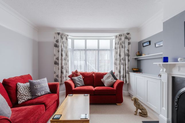 77 Dursley Road, Bristol photo 4