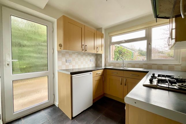 6, The Beeches, Usk photo 4